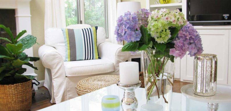 Add Color to your Interior, Add Flowers!