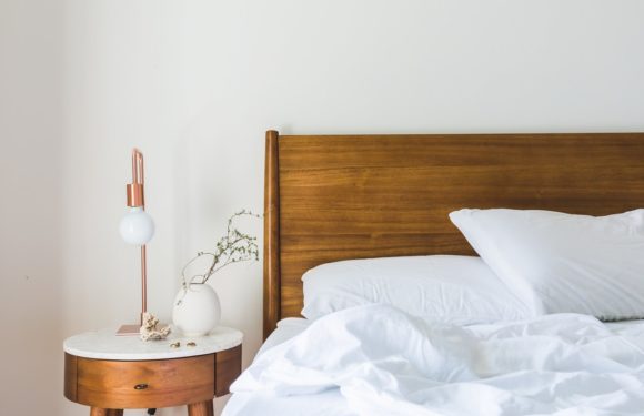 10 Pocket-Friendly Ideas for Bedroom Decoration