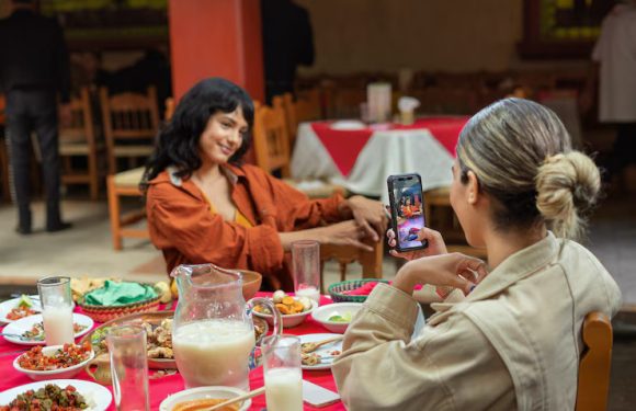 How to Leverage Micro-Influencers Instead Of Big Influencers for Restaurant Growth
